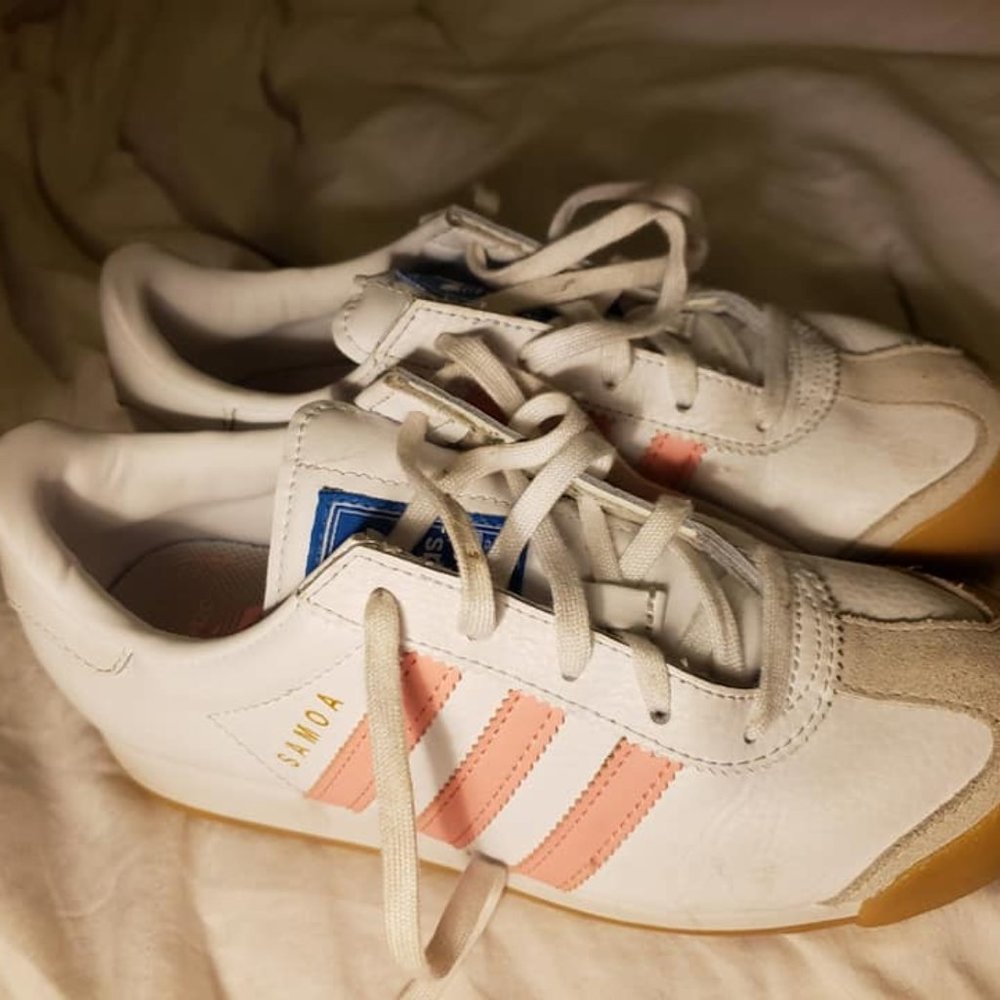 Girls Adidas Samoa